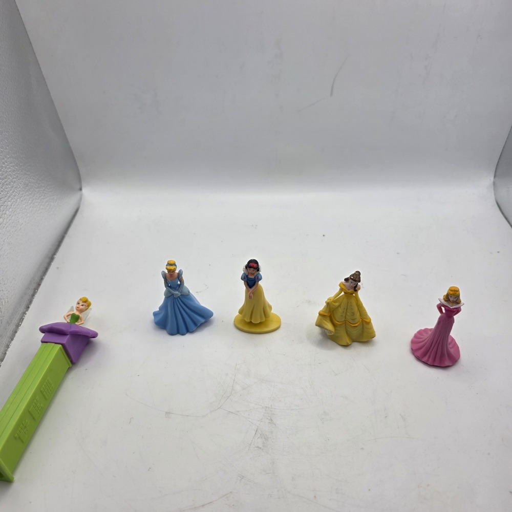 Disney Princess Mini Figures Lot 2008 Hasbro Cinderella Belle Snow White Aurora